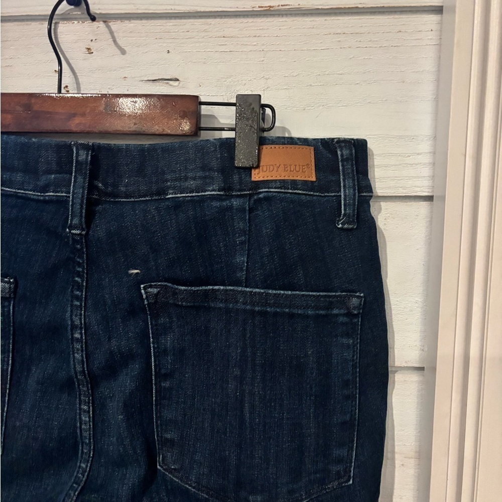 Judy Blue Pull On Super Flare Jean Dark Wash size 13/31 Great condition ! - Picture 9 of 16
